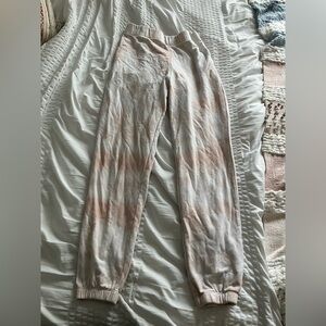 Women’s tie dye jogger sweatpants